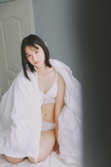 满床春水